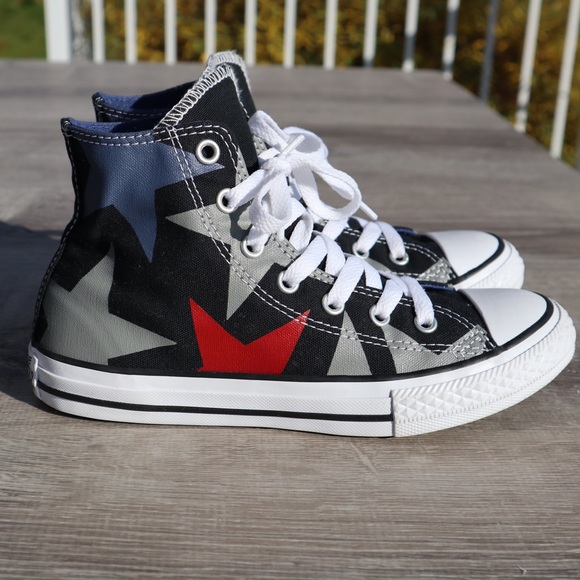 Converse Other - Converse Chuck Taylor All Star Star sneakers